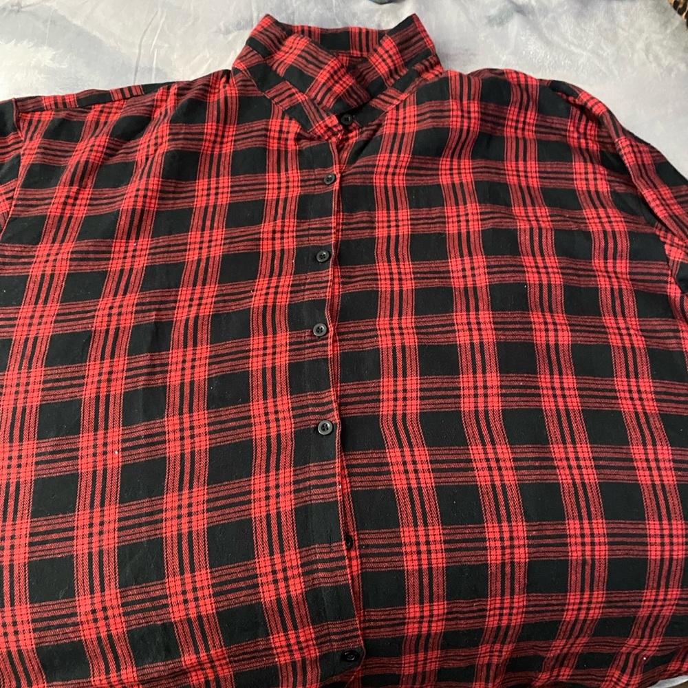Oversized flannel - Picture 2 of 2